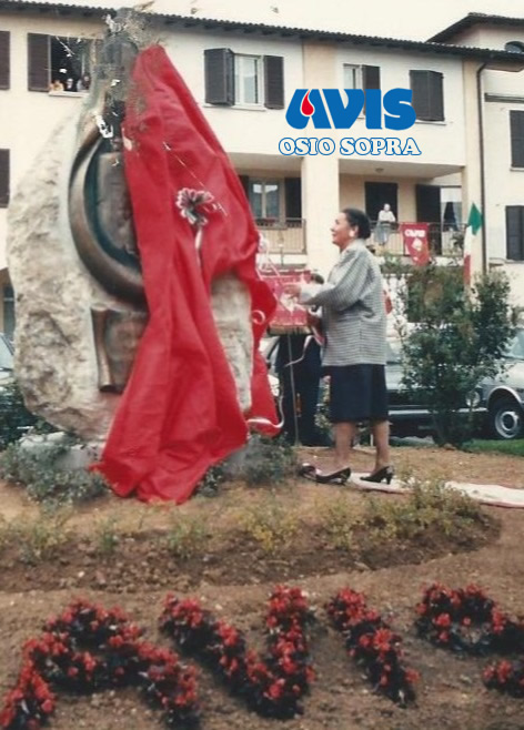 Inaugurazione Monumento al Donatore Avis Osio Sopra 24 Aprile 1988